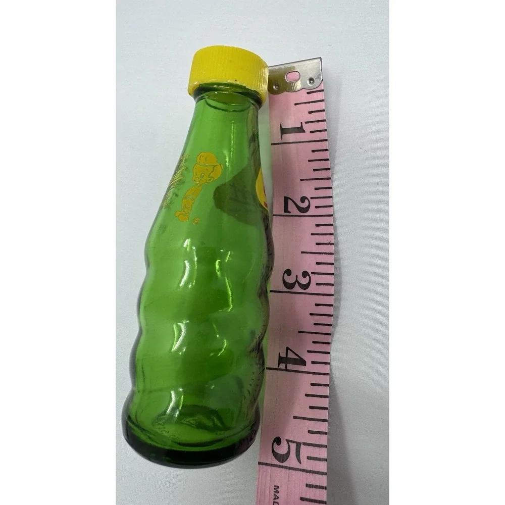 Vintage Squirt Soda Bottle Salt and Pepper Shakers –‎ Retro Kitchen Collectible